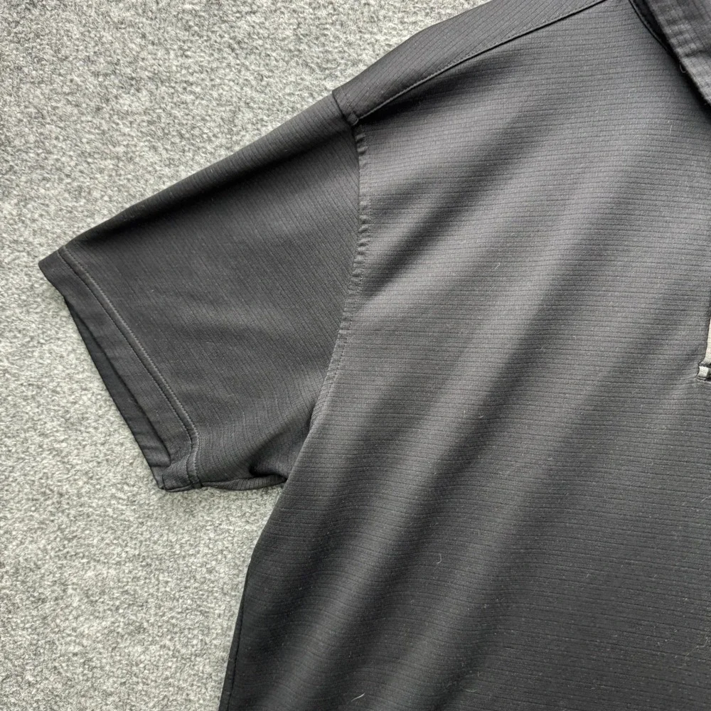 Under Armour HeatGear Polo Shirt Men XL Black Short Sleeve Moisture Wicking Golf